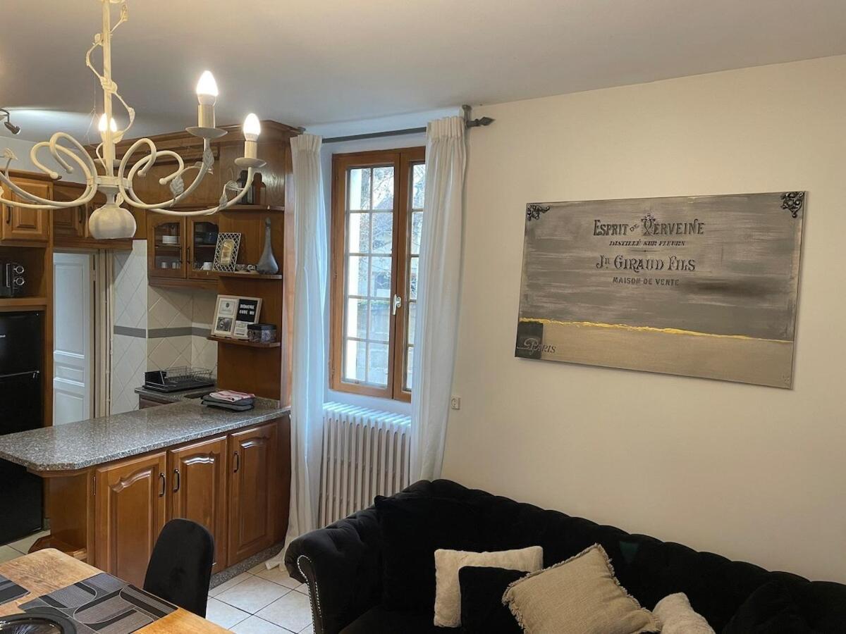 Maison De Ville Avec Parking Gratuit Chablis Εξωτερικό φωτογραφία